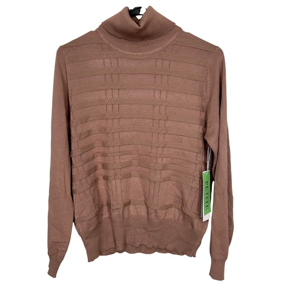 vogue club Sweaters - Vogue Club Lightweight Turtleneck Sweater‎ in Ginger Root Womens Size Pet L NWT